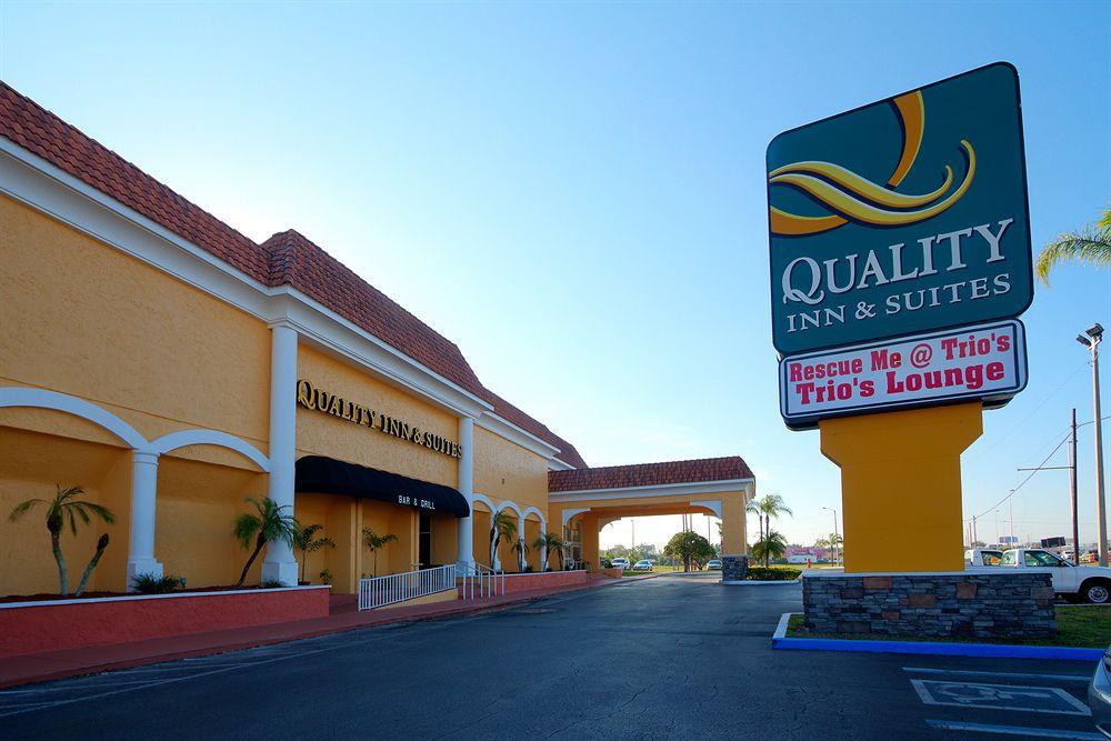 Quality Inn & Suites Conference Center New Port Richey Bagian luar foto